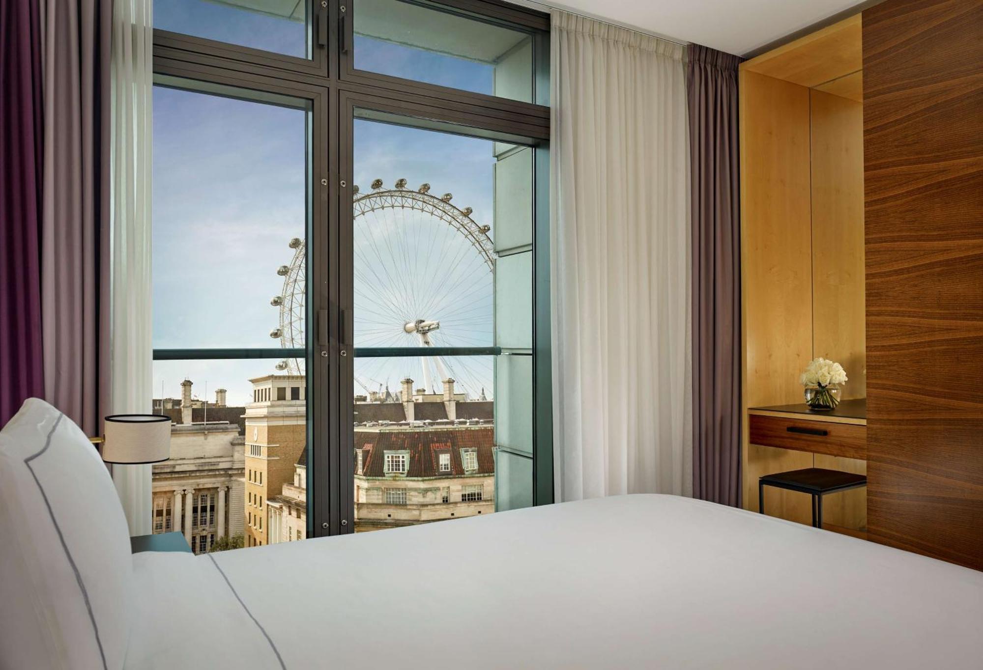 Park Plaza County Hall London Exterior photo
