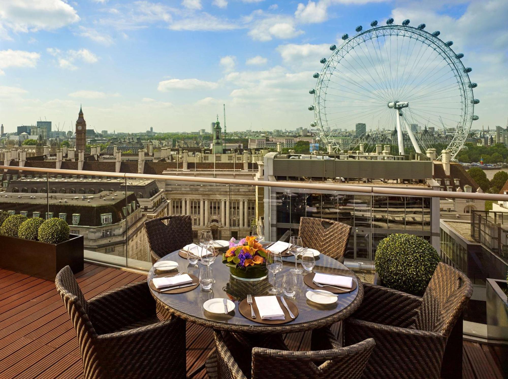 Park Plaza County Hall London Hotel Exterior photo